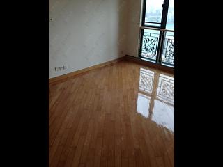 Fortress Hill - Le Sommet Block 1 20