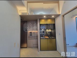 Tai Kok Tsui - Square Mile Phase 5 Gateway · Square Mile 10
