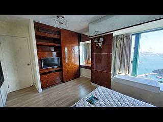 Sai Wan Ho - Grand Promenade Block 6 08