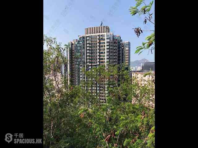 North Point - Fleur Pavilia Tower 3 16