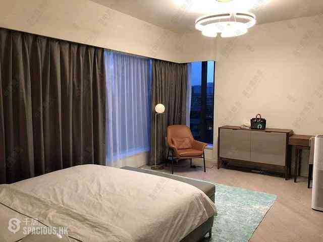 North Point - Fleur Pavilia Tower 1 07