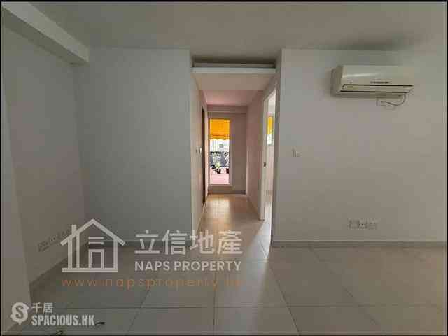 Sheung Wan - Wah Koon Building 07