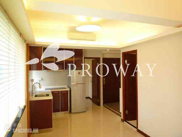 Wan Chai - Wai Lun Building 01