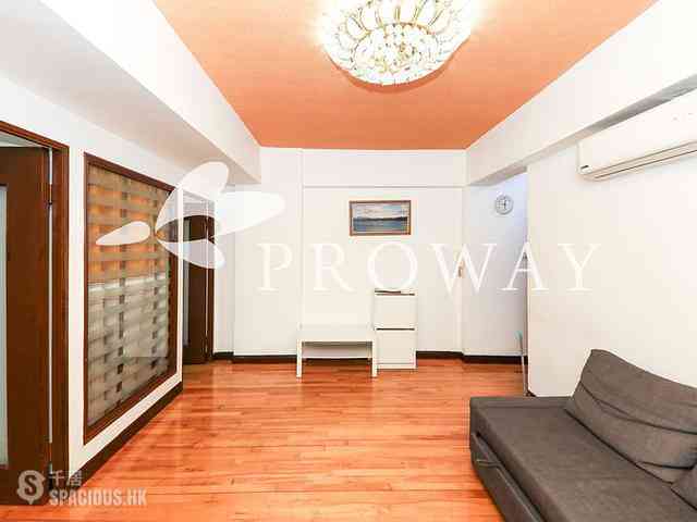 Wan Chai - Australian House 01