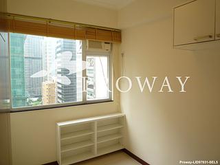 Wan Chai - Wai Lun Building 08