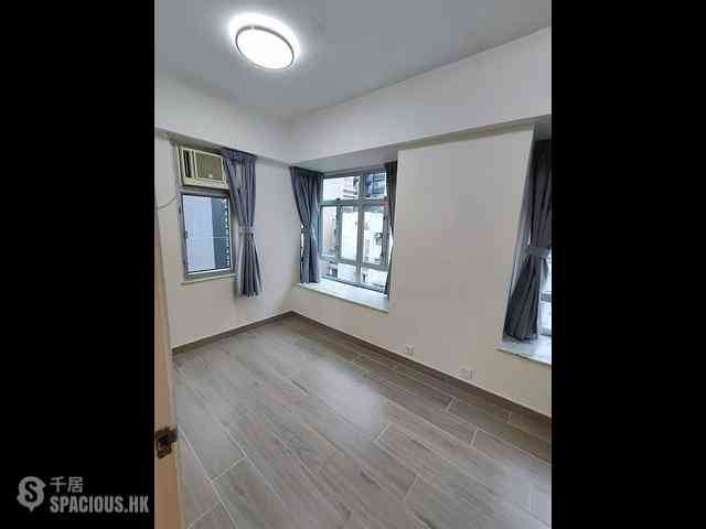 Causeway Bay - Hoi Hing Building 09