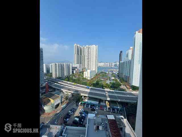 Sai Wan Ho - i・Uniq Grand 10