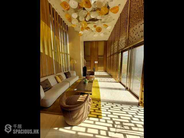 Sai Wan Ho - i・Uniq Grand 20