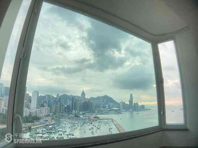 Causeway Bay - Victoria Centre 01