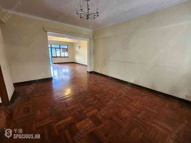 Happy Valley - 11-15, Briar Avenue 06