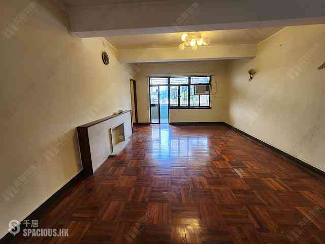Happy Valley - 11-15, Briar Avenue 02