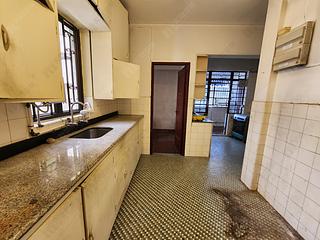 Happy Valley - 11-15, Briar Avenue 07