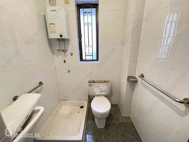 Happy Valley - 11-15, Briar Avenue 08