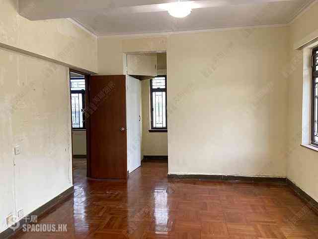 Happy Valley - 11-15, Briar Avenue 12