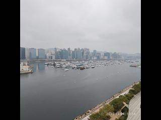 Kai Tak - The Pavilia Forest 03