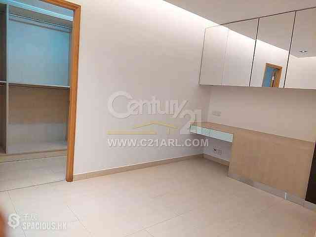 Stanley - Stanley Court 07