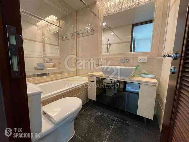 Tai Hang - The Legend Block 2 10
