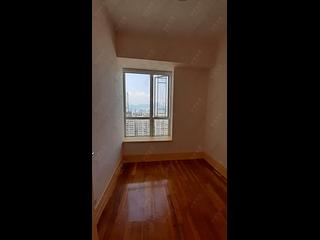 Quarry Bay - The Orchards Block 2 02