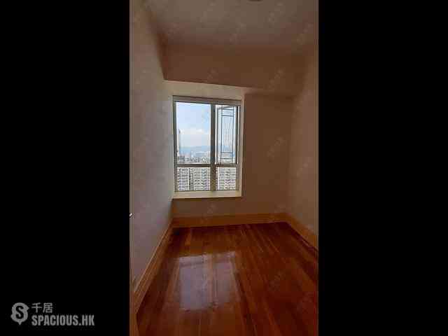 Quarry Bay - The Orchards Block 2 02