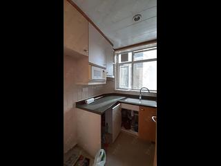 Quarry Bay - The Orchards Block 2 11