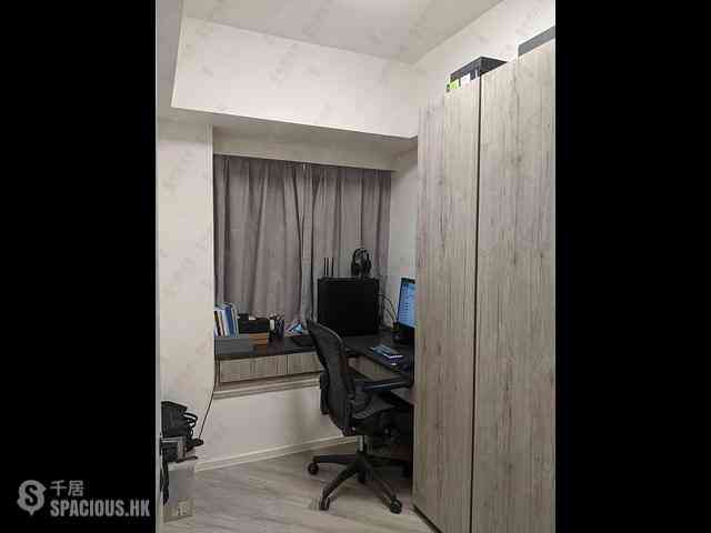 North Point - Fleur Pavilia Tower 1 03