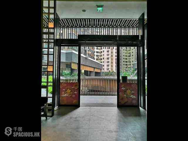 North Point - Fleur Pavilia Tower 1 04