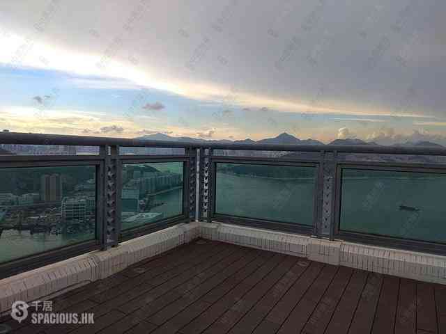 Siu Sai Wan - Island Resort Block 1 21