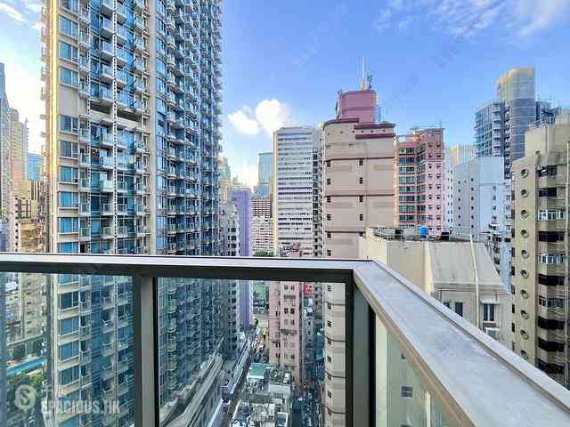 Wan Chai - The Avenue Phase 1 Block 5 01