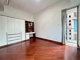 Wan Chai - The Avenue Phase 1 Block 5 06