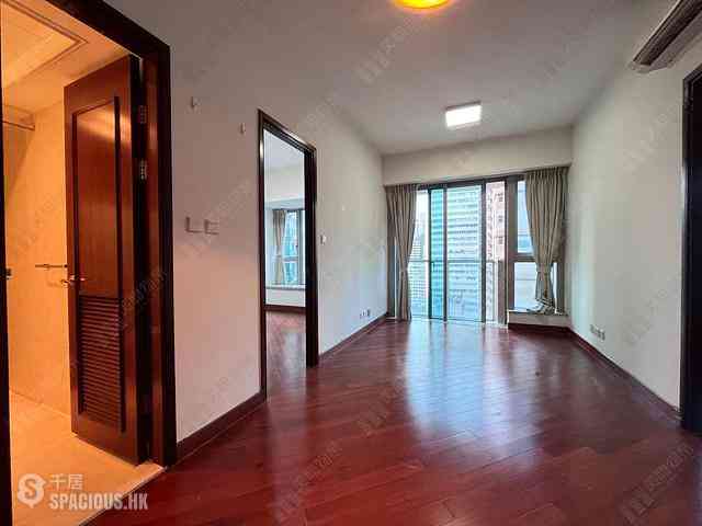 Wan Chai - The Avenue Phase 1 Block 5 10