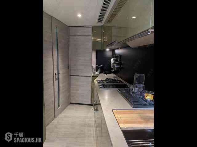 North Point - Fleur Pavilia Tower 1 25