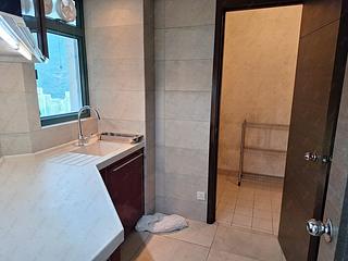 Sai Wan Ho - Grand Promenade Block 6 04