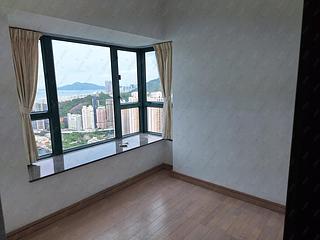 Sai Wan Ho - Grand Promenade Block 6 09