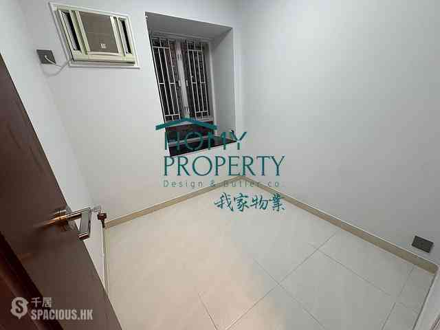 Quarry Bay - Westlands Court Gee Lan Mansion 02