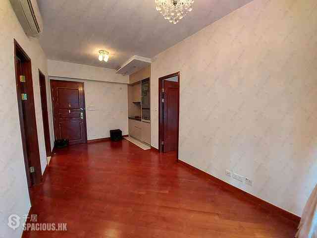 Wan Chai - The Avenue Phase 1 Block 5 02