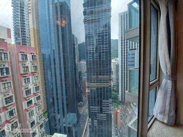 Wan Chai - The Avenue Phase 1 Block 5 09