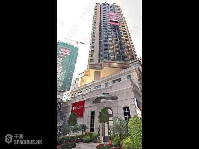 Wan Chai - The Avenue Phase 1 Block 5 12