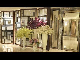 Wan Chai - The Avenue Phase 1 Block 5 22