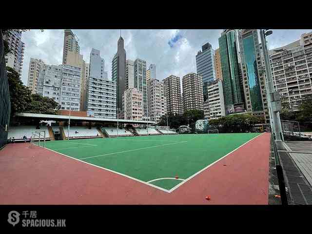 Wan Chai - The Avenue Phase 1 Block 5 32