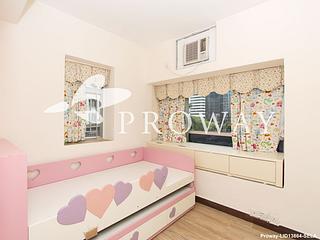 Happy Valley - Jade Terrace 06