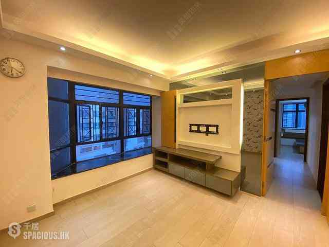 Tsuen Wan - Skyline Plaza 02