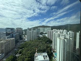 Tsuen Wan - Discovery Park Phase 1 Block 4 02