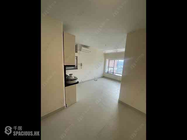 Tsuen Wan - Discovery Park Phase 1 Block 4 05