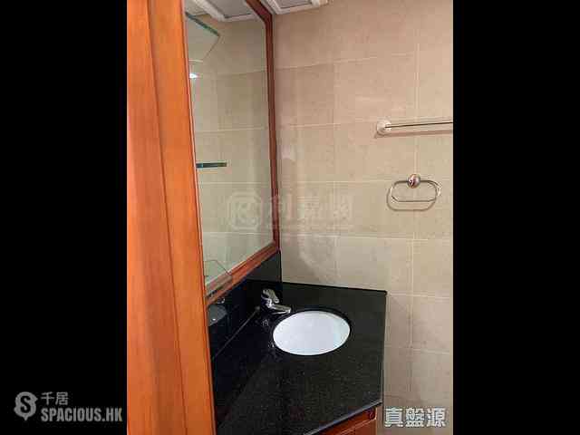 West Kowloon - Sorrento Phase 1 Block 5 05