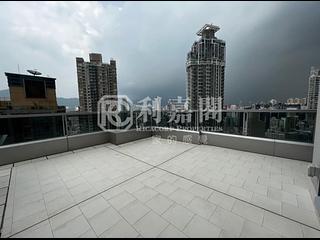 Tai Kok Tsui - L・Living 23 05