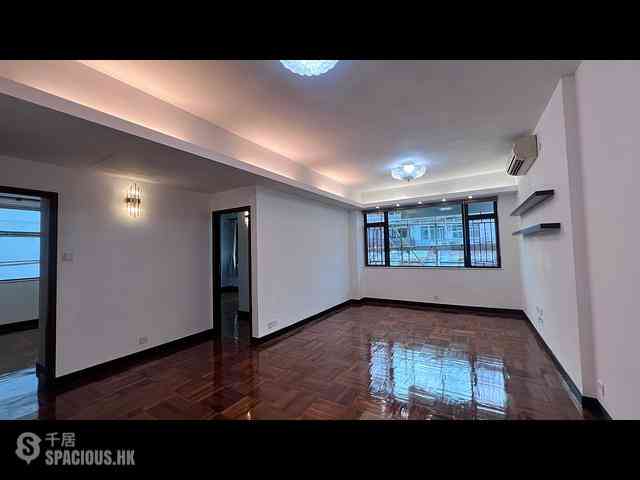 Yau Yat Chuen - Lai Yuen 01