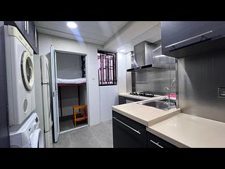 Yau Yat Chuen - Lai Yuen 08