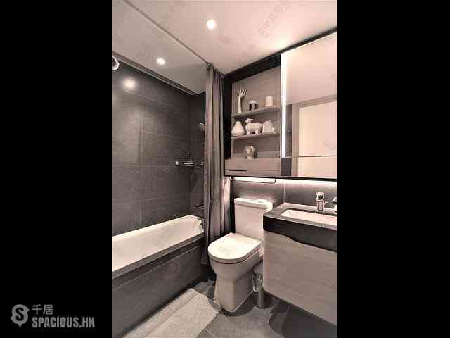 North Point - Fleur Pavilia Tower 3 10