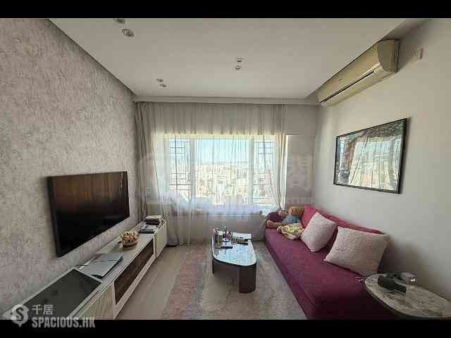 West Kowloon - Sorrento Phase 1 Block 3 01