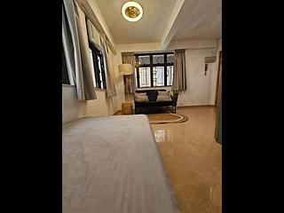 Sai Ying Pun - Wing Lee Building 04